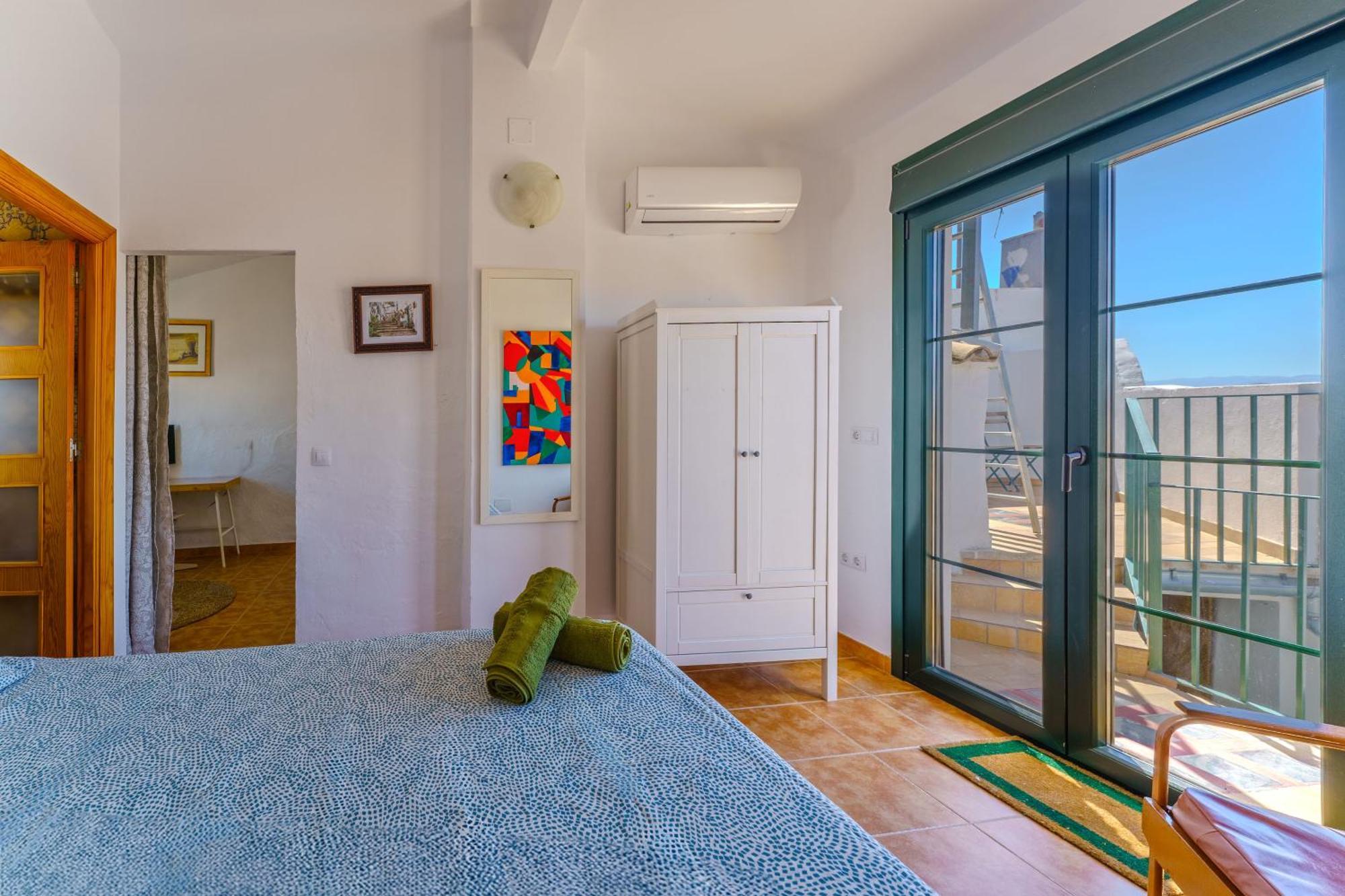 Casa Del Patito With Vista By Duckling Stays Olvera Exterior foto
